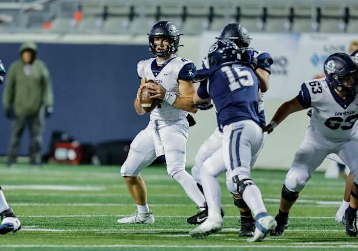 2023 FB Finals LRC-Greenwood__00009